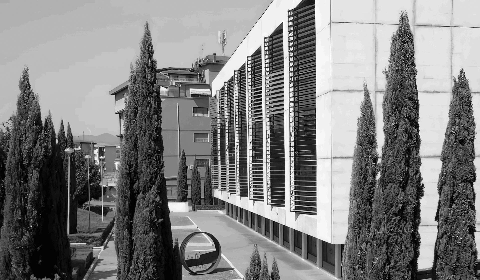 EDIFICIO PER UFFICI ASL