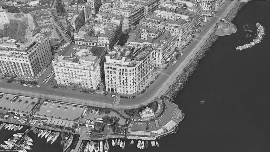 Hotel Excelsior – via Partenope