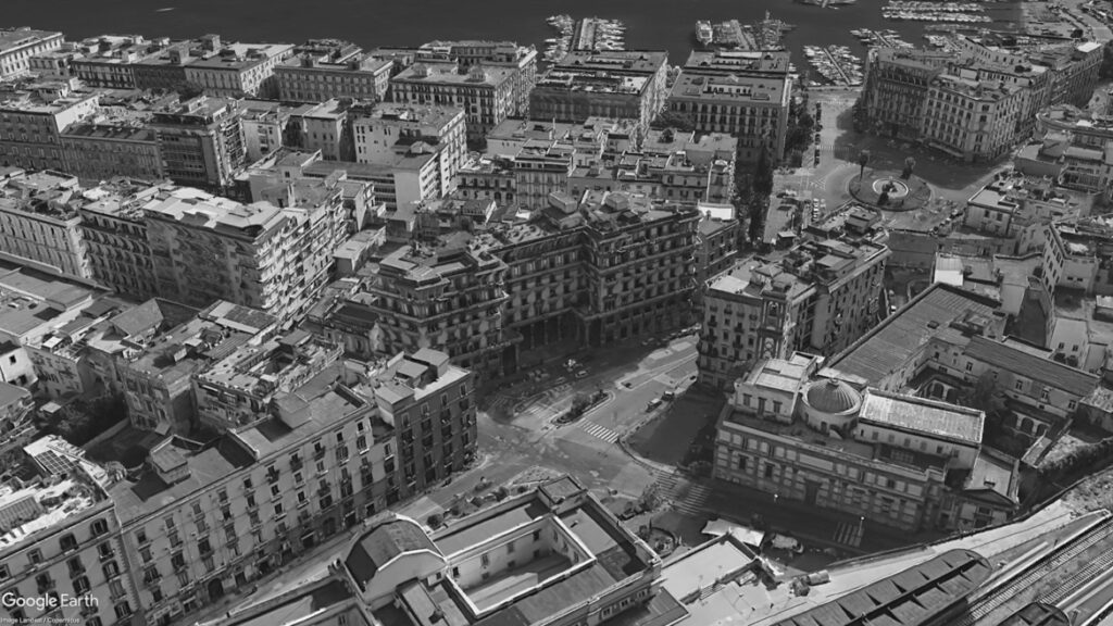 Edificio per abitazioni – piazza Piedigrotta 9, 15