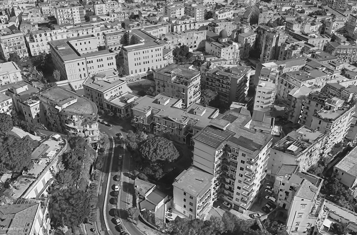 Palazzina – via G. Santacroce, 13