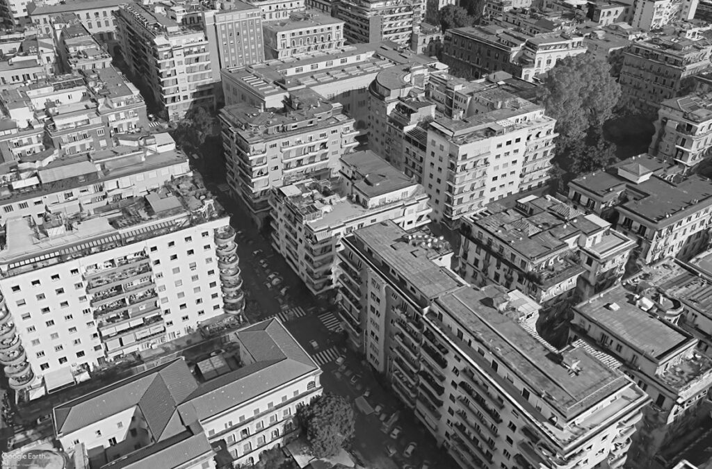 Edificio per abitazioni – via Carducci 18