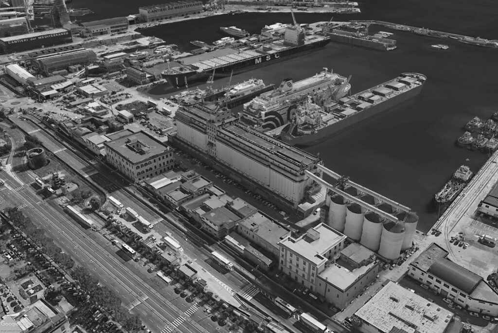 Magazzini generali e silos – Molo Carmine Palazzina Docks